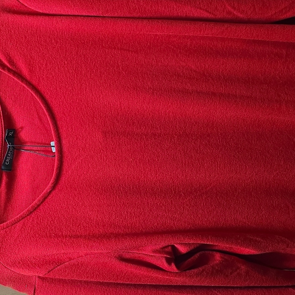 Creation Top - Picture 2 of 5